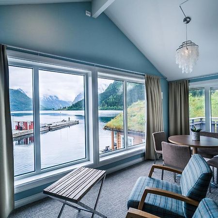 Sæbø Sagafjord Hotel - By Classic Norway Hotels מראה חיצוני תמונה